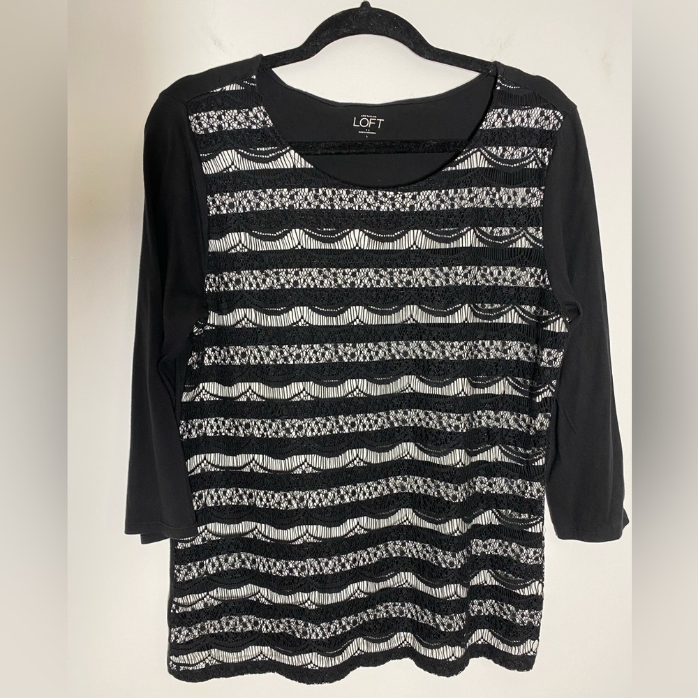 LOFT Size Large Black & White Striped Round Neck Top 3/4 Sleeve Lace Causal